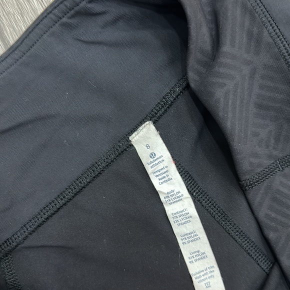 Lululemon capris leggins - Picture 6 of 6